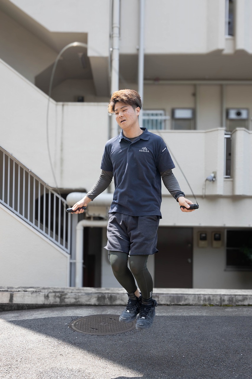二重飛びにチャレンジしているスタッフS.U